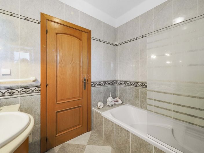 Image No.22-Propriété de 4 chambres à vendre à Carvoeiro