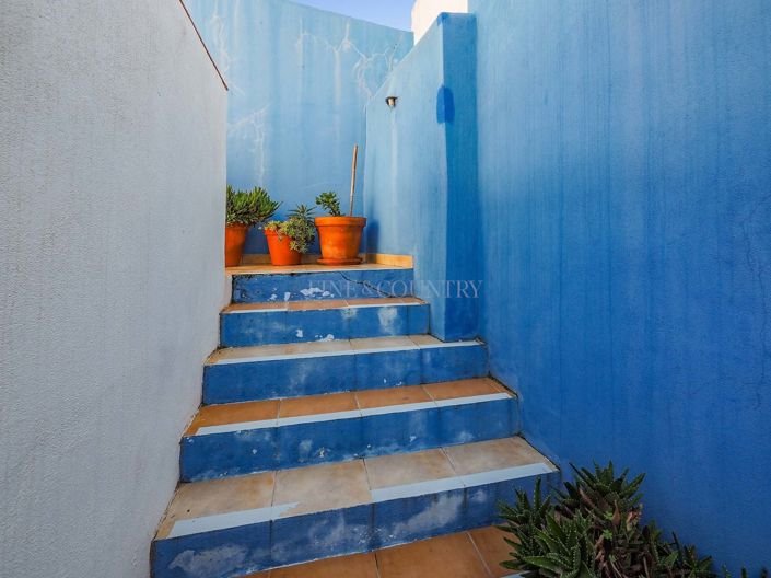 Image No.31-2 Bed Townhouse for sale