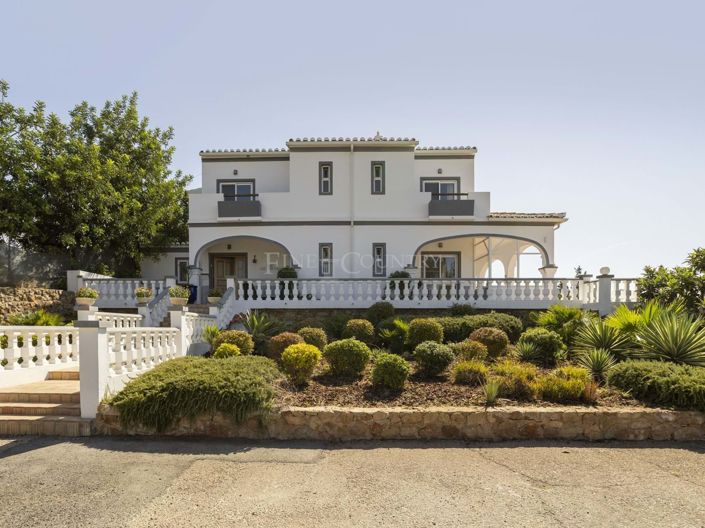 Image No.6-6 Bed Villa for sale