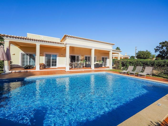 Image No.1-3 Bed Property for sale