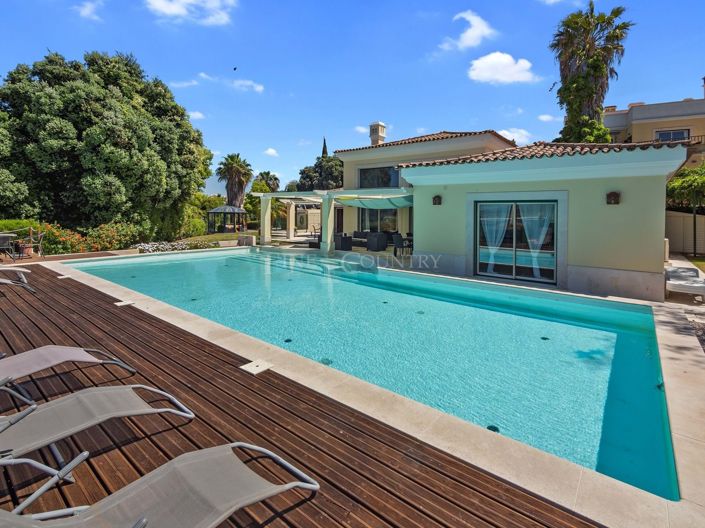 Image No.1-3 Bed Villa for sale