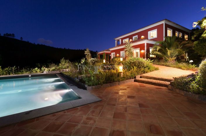 Image No.1-7 Bed Villa for sale