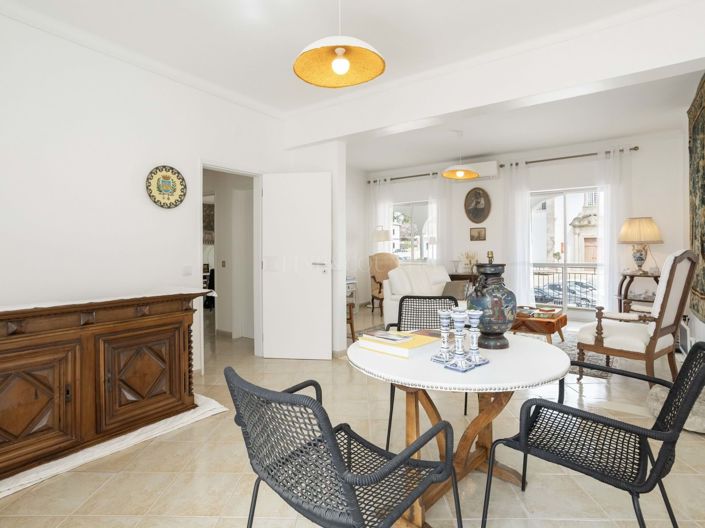 Image No.10-3 Bed Townhouse for sale