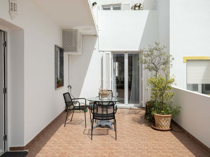 Image No.13-3 Bed Townhouse for sale