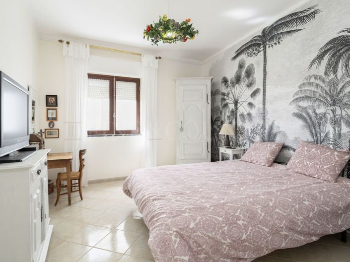 Image No.16-3 Bed Townhouse for sale