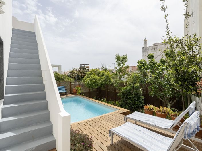 Image No.28-3 Bed Townhouse for sale
