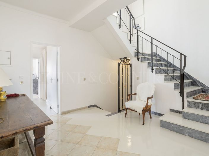 Image No.9-3 Bed Townhouse for sale