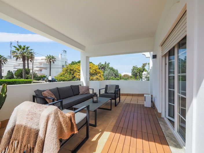 Image No.20-3 Bed Semi-Detached for sale