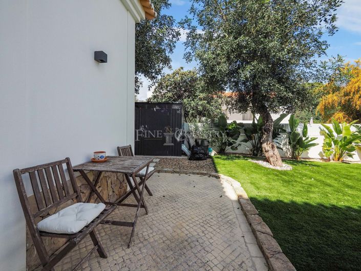 Image No.40-3 Bed Semi-Detached for sale