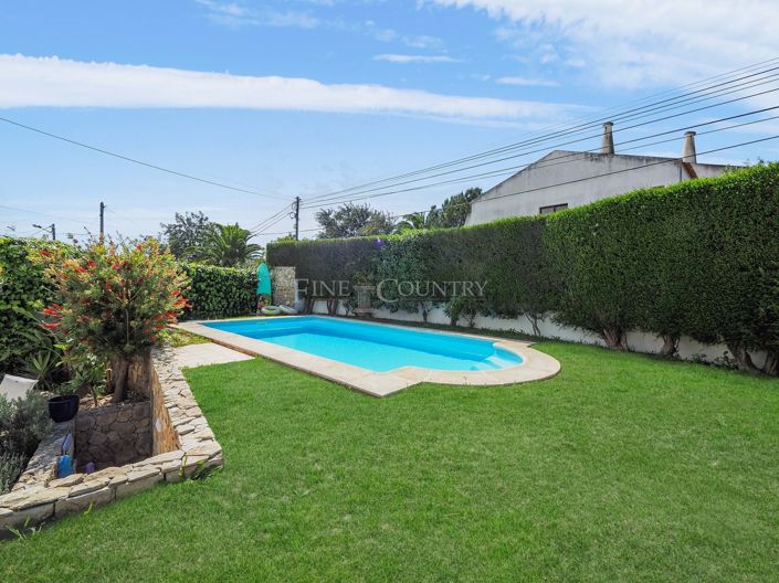 Image No.42-3 Bed Semi-Detached for sale