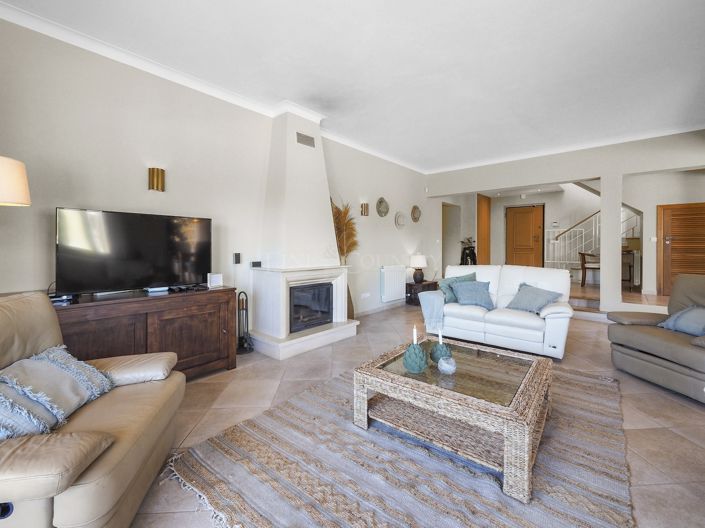 Image No.4-3 Bed Property for sale