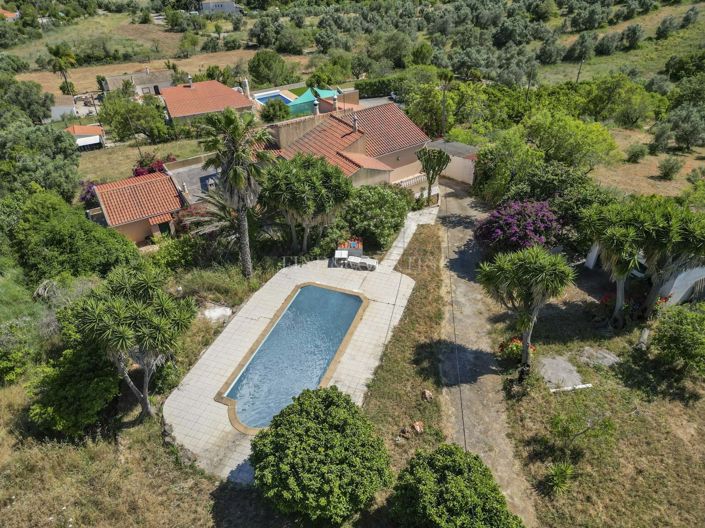Image No.2-Propriété de 5 chambres à vendre à Silves