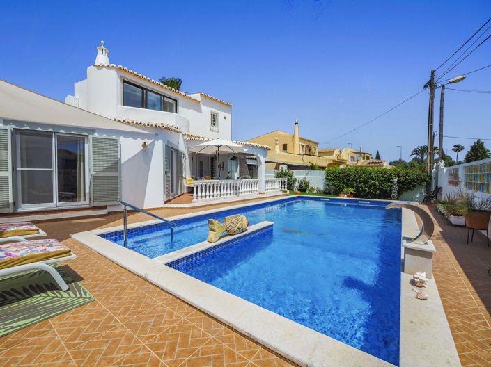 Image No.1-Propriété de 3 chambres à vendre à Carvoeiro