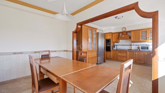 Image No.15-3 Bed Property for sale