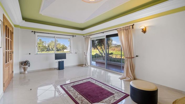 Image No.7-3 Bed Property for sale