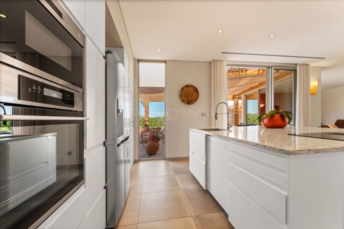 Image No.12-5 Bed Villa for sale