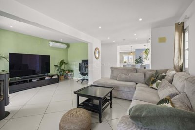 2104-342971-b952a8cbdbc2fd66601ce91bb265b9cce