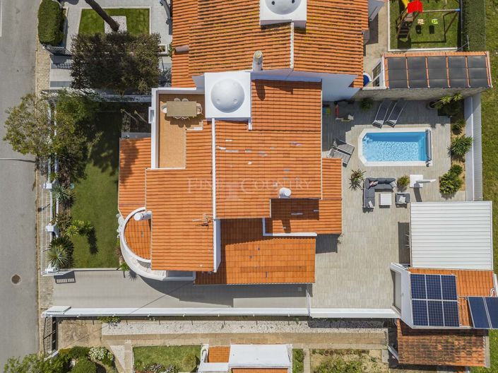 Image No.9-4 Bed Villa for sale