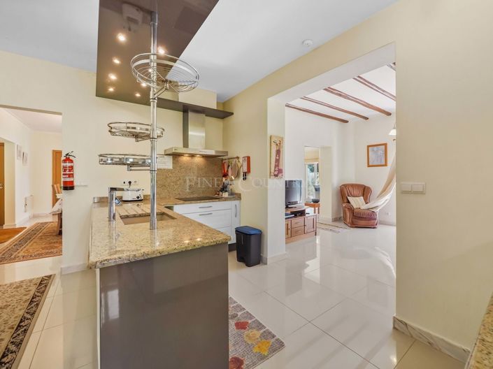 Image No.13-3 Bed Villa for sale