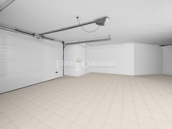 Image No.42-4 Bed Property for sale