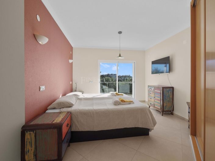 Image No.9-4 Bed Property for sale