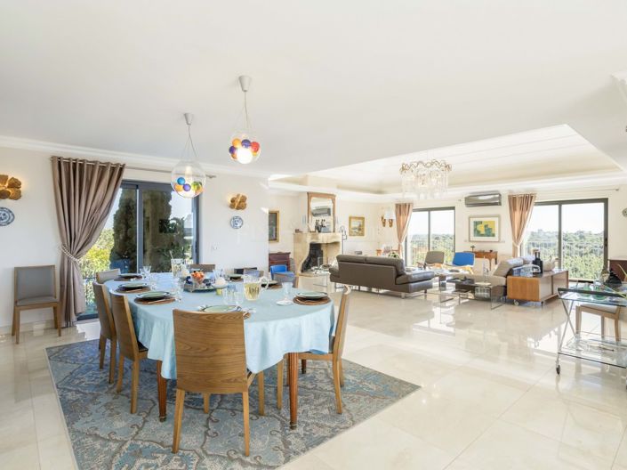 Image No.11-7 Bed Villa for sale