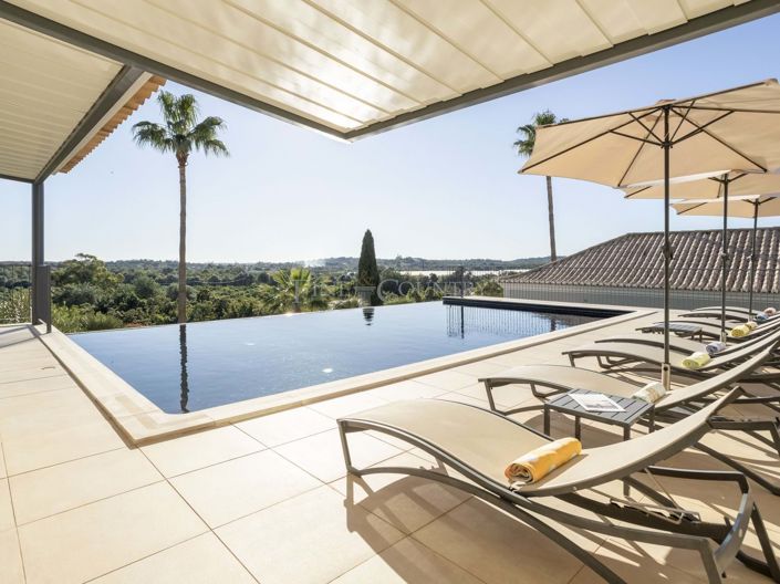 Image No.17-7 Bed Villa for sale