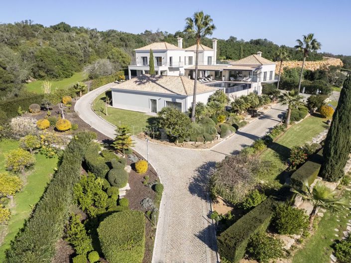 Image No.3-7 Bed Villa for sale