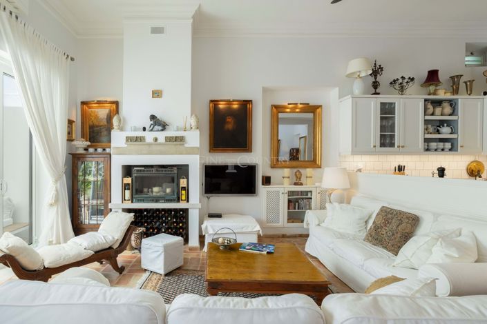 Image No.12-3 Bed Villa for sale