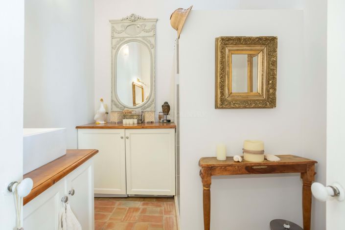 Image No.24-3 Bed Villa for sale