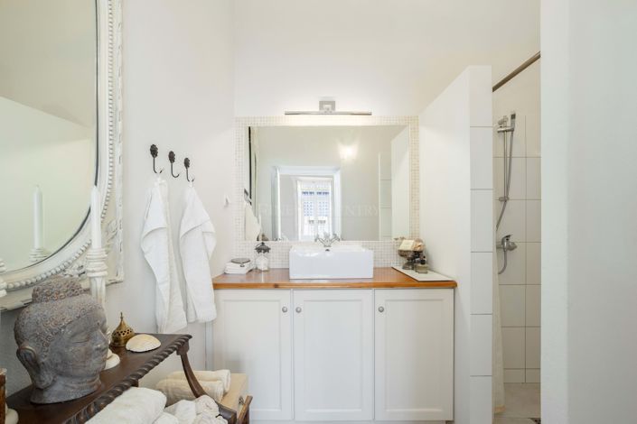 Image No.25-3 Bed Villa for sale