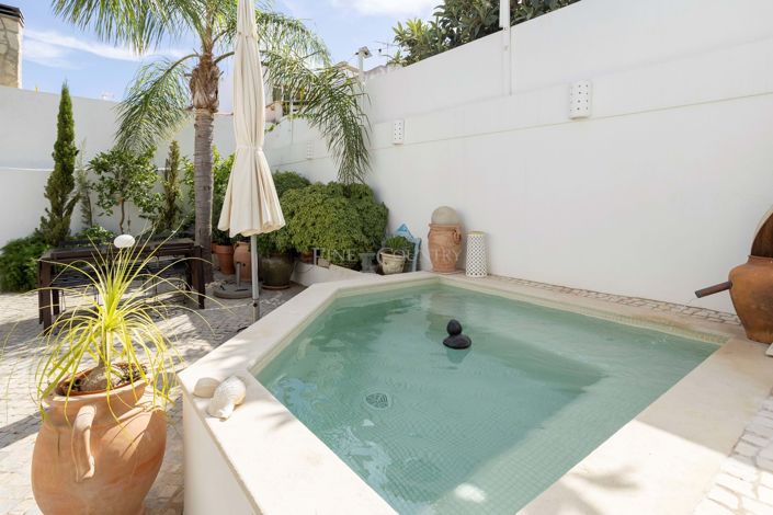 Image No.32-3 Bed Villa for sale