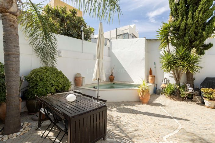 Image No.35-3 Bed Villa for sale