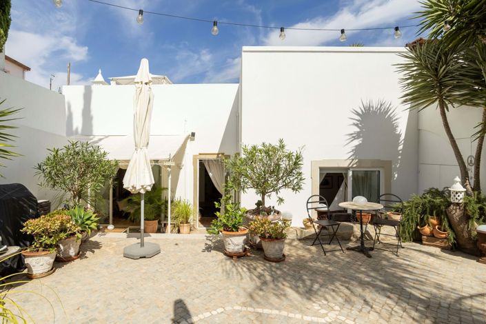 Image No.36-3 Bed Villa for sale