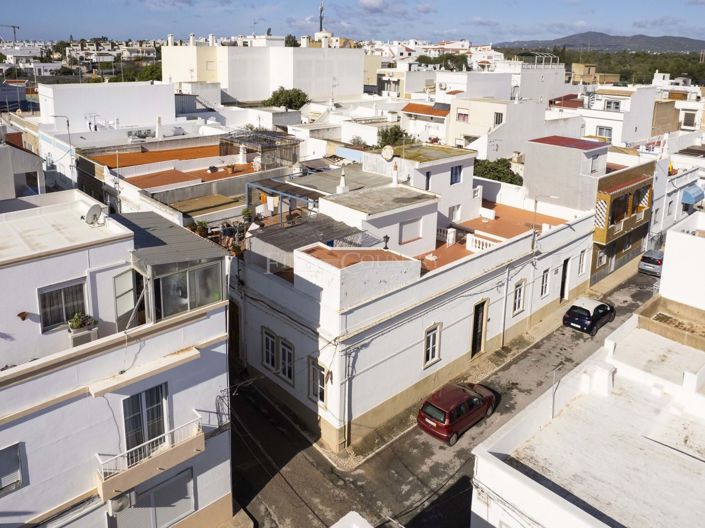 Image No.2-Maison de ville de 5 chambres à vendre à Fuseta