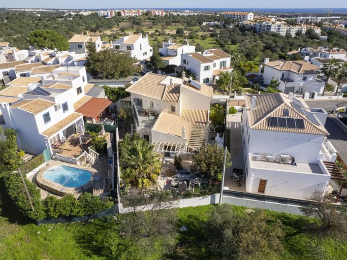 Image No.32-4 Bed Villa for sale