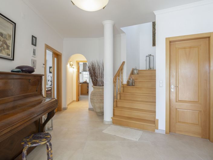 Image No.6-4 Bed Villa for sale