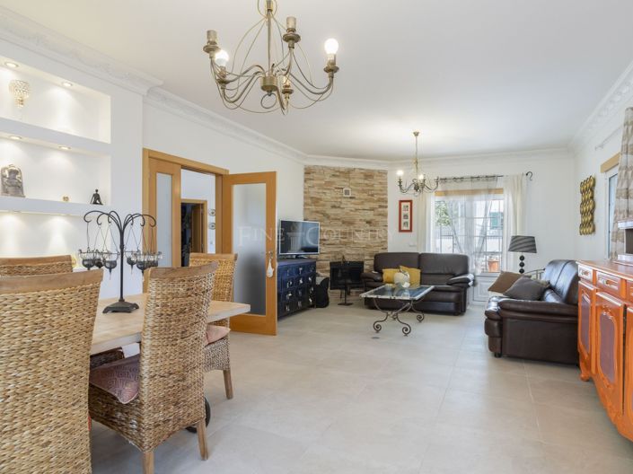 Image No.8-4 Bed Villa for sale