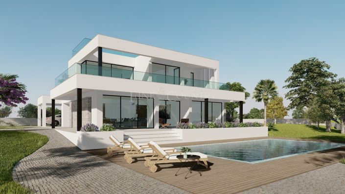 Image No.1-4 Bed Property for sale