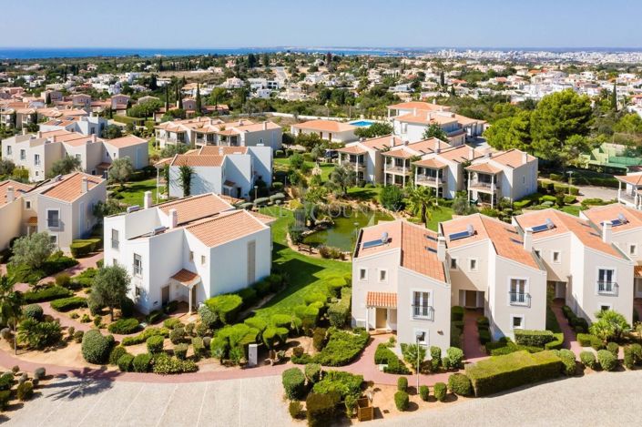 Image No.46-2 Bed Townhouse for sale