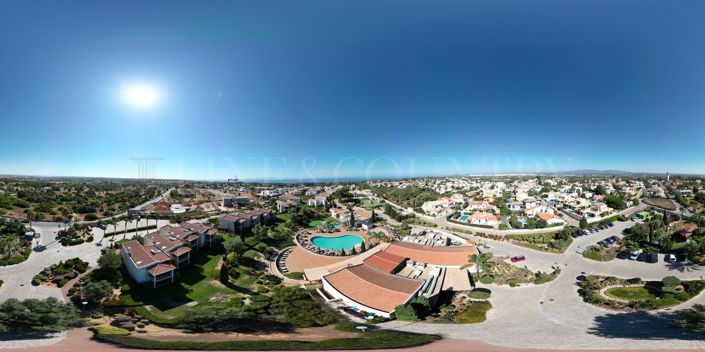 Image No.39-3 Bed Property for sale