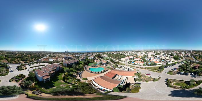 Image No.41-3 Bed Property for sale