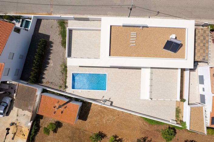 Image No.7-4 Bed Villa for sale