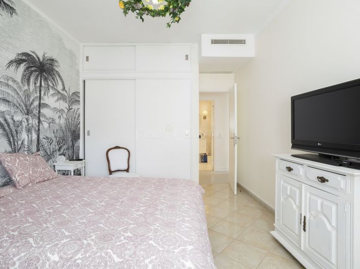 Image No.17-3 Bed Townhouse for sale