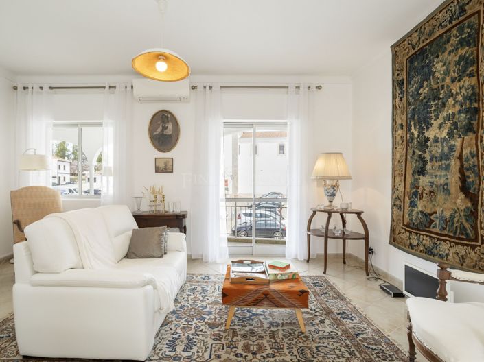 Image No.9-3 Bed Townhouse for sale