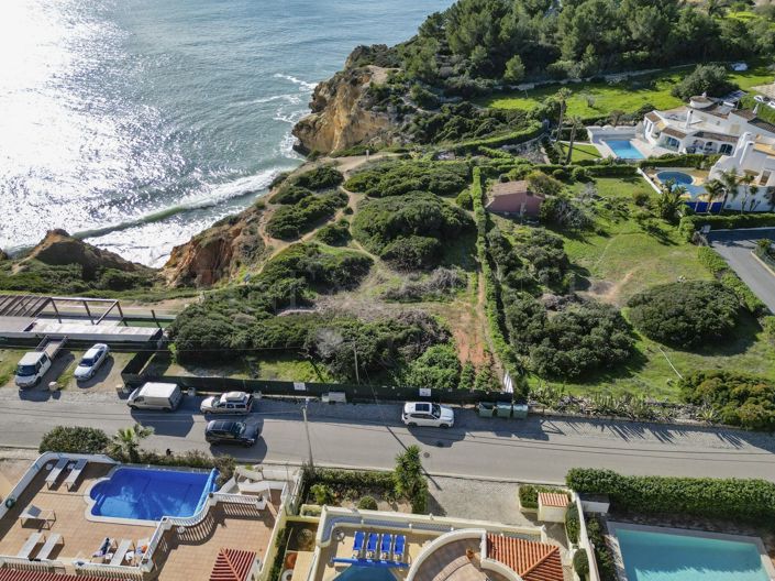 Image No.40-4 Bed Property for sale