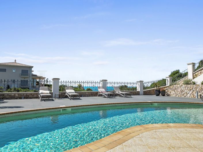 Image No.27-7 Bed Property for sale