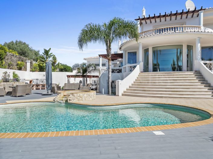Image No.7-7 Bed Property for sale