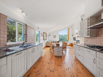 2104-352315-b952a8cbdbc2fd66601ce91bb265b9cce