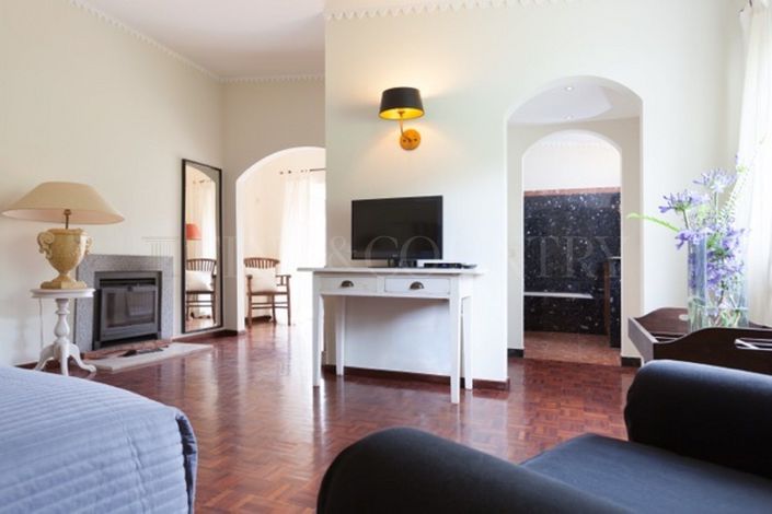 Image No.30-7 Bed Villa for sale